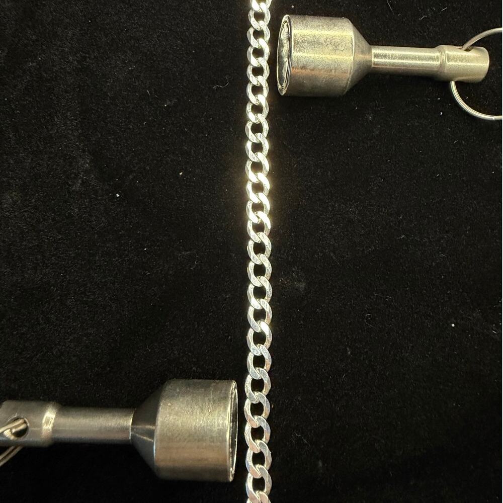 Solid 925 Italian Sterling Silver Cuban Link Bracelet 7" Long 5.3mm Wide - Picture 6 of 7